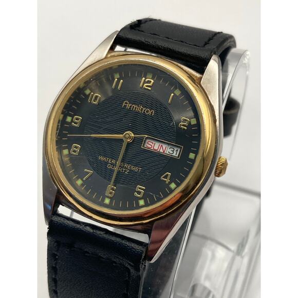 VTG Armitron 20/1143xl Day Date Mens Watch 36mm - Fresh Battery - Adjustable WR - Picture 7 of 11